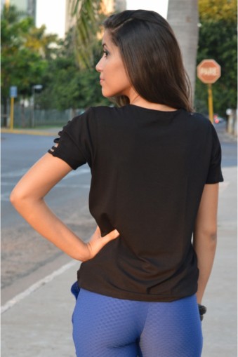 Blusa manga curta com tirinhas-Preto